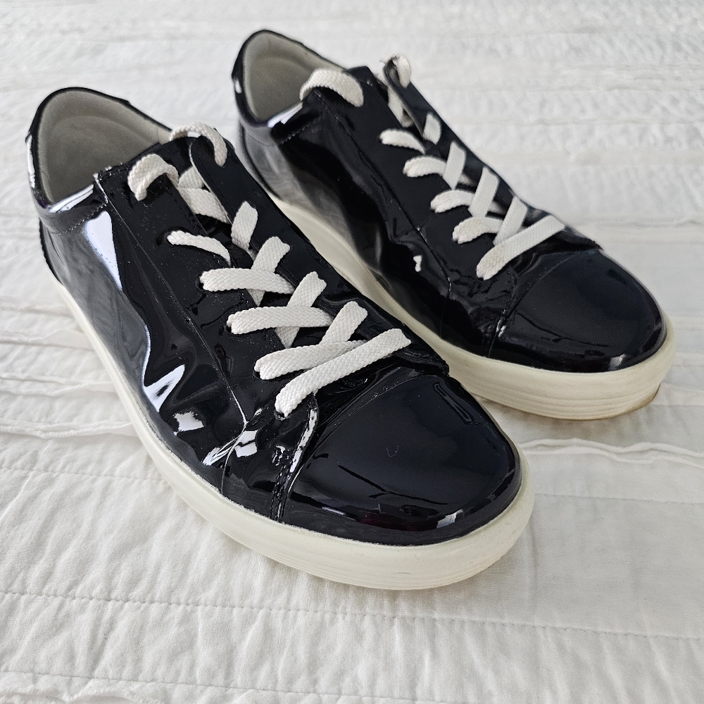 Ecco Soft 7 Mono 2 Patent Leather Lace-Up Casual Sneakers Shoes Women's US 9